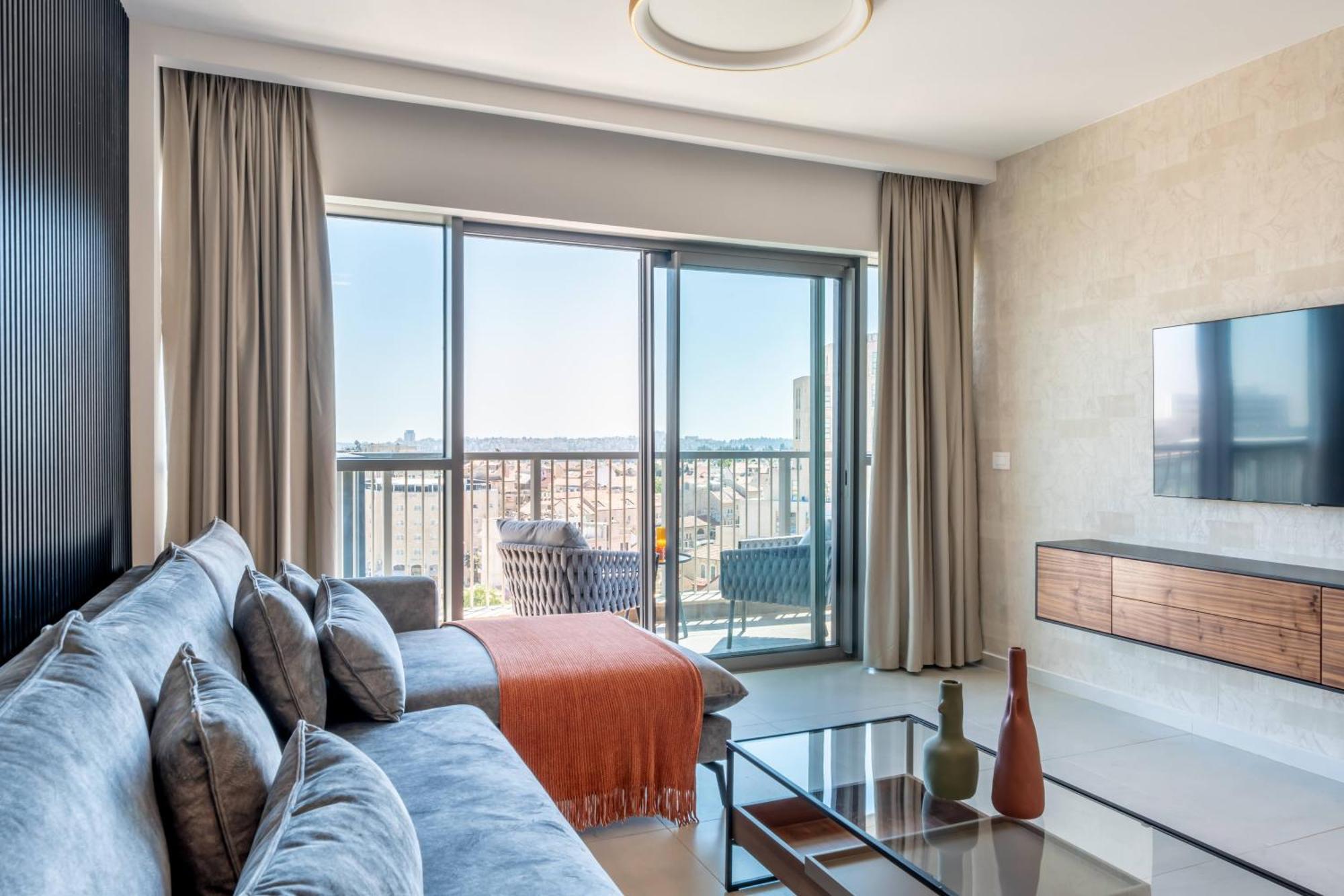 Holysuite Savyon View Tower Appartamento