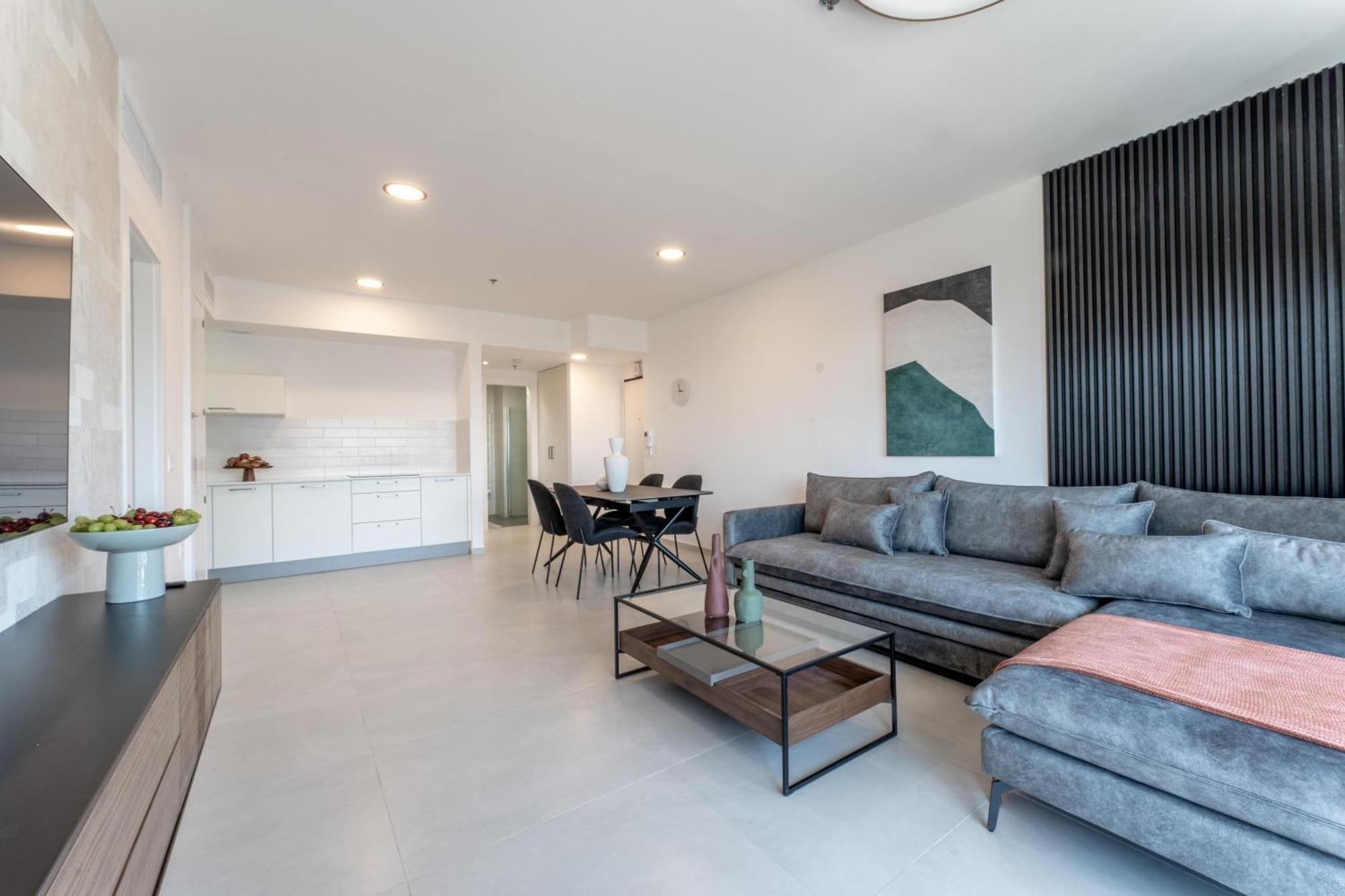 Holysuite Savyon View Tower *